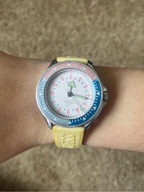 GUESS 1989 Divers Colorful Oversized Dial Watch in Yellow and Blue